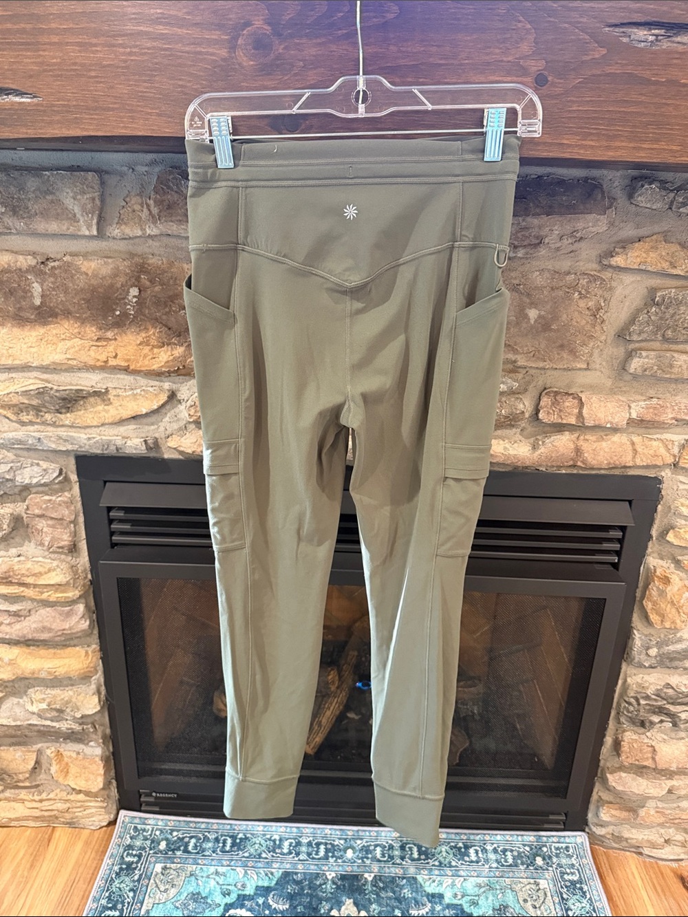 Olive Green Athleta High-Waist Athletic Leggings with Side Pockets